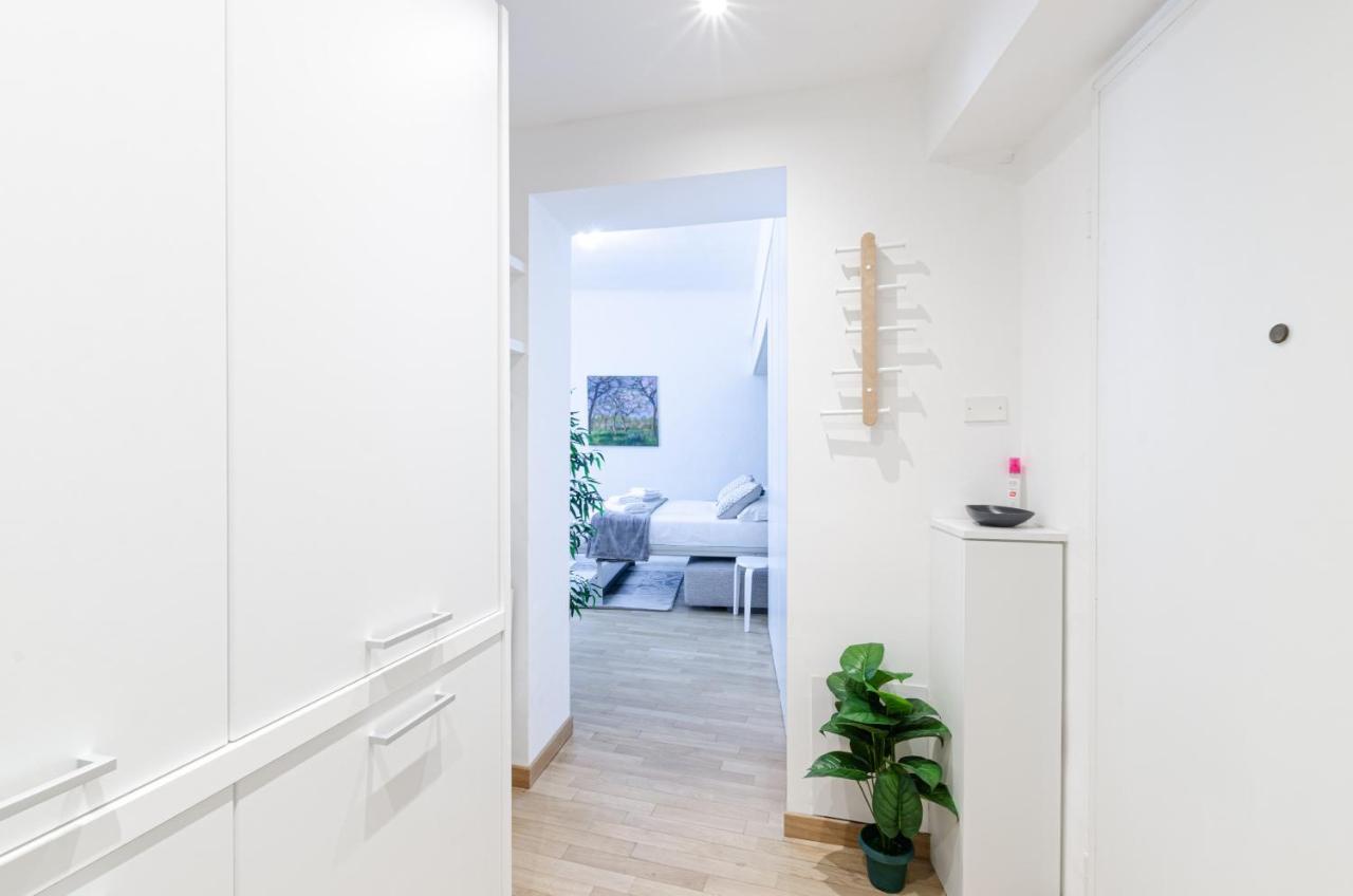 Design Apartment - Spadolini, Campus Bocconi Milan Exterior photo